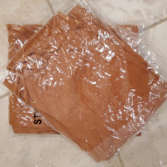 NWT Small NEW ALMOND/RUST 2 PIECE LOUNGE SET - Picture 2 of 10